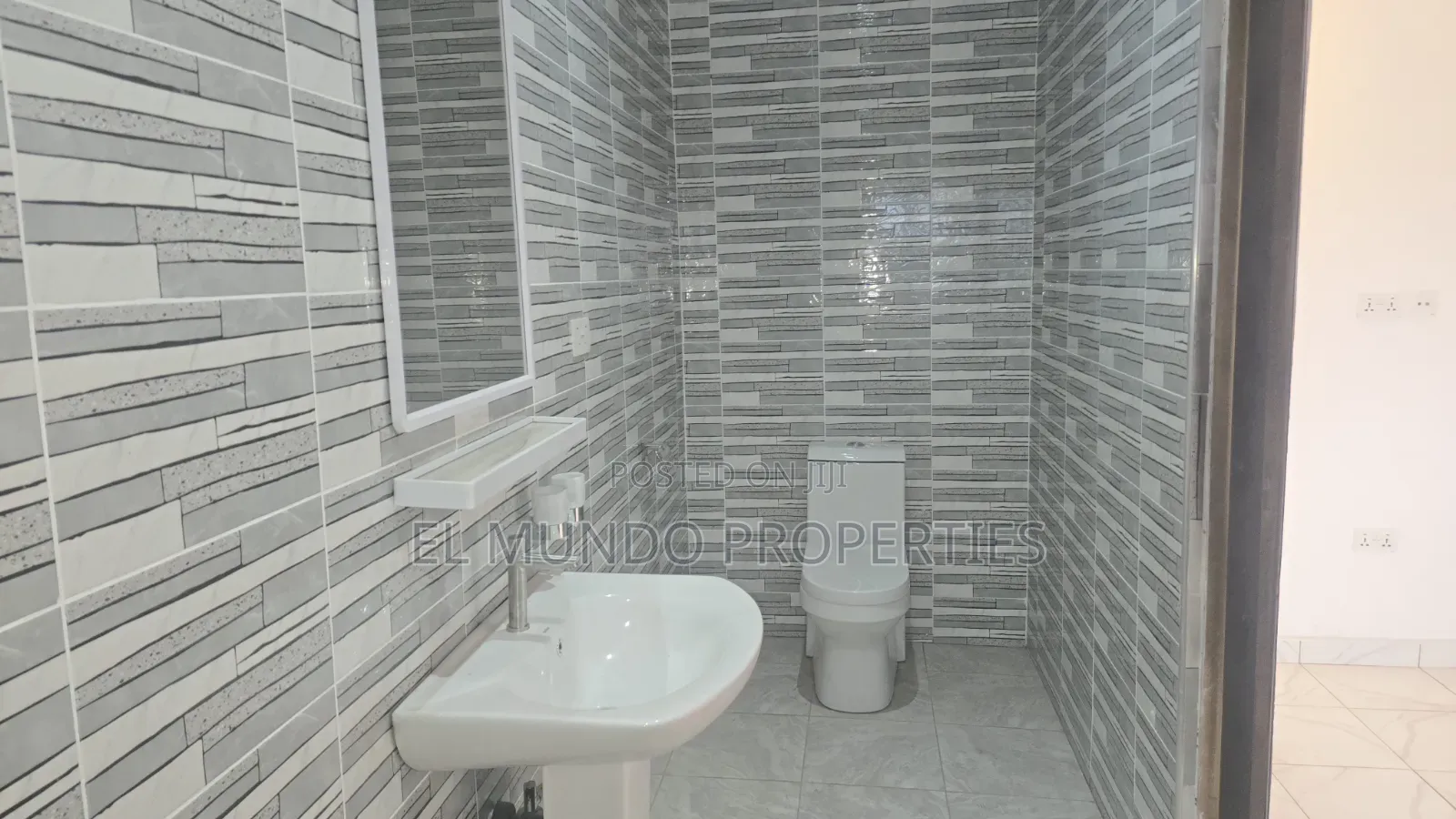 2bdrm Apartment in Ipt Pokukrom, Kumasi Metropolitan for rent