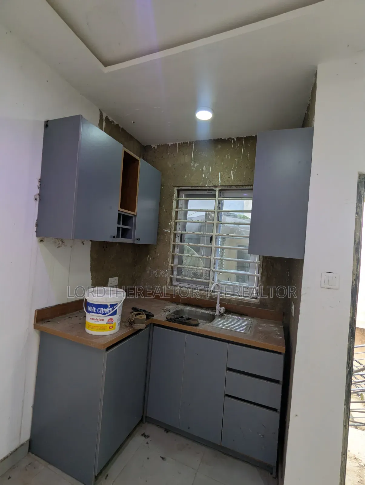 1bdrm Apartment in Pokuase for rent