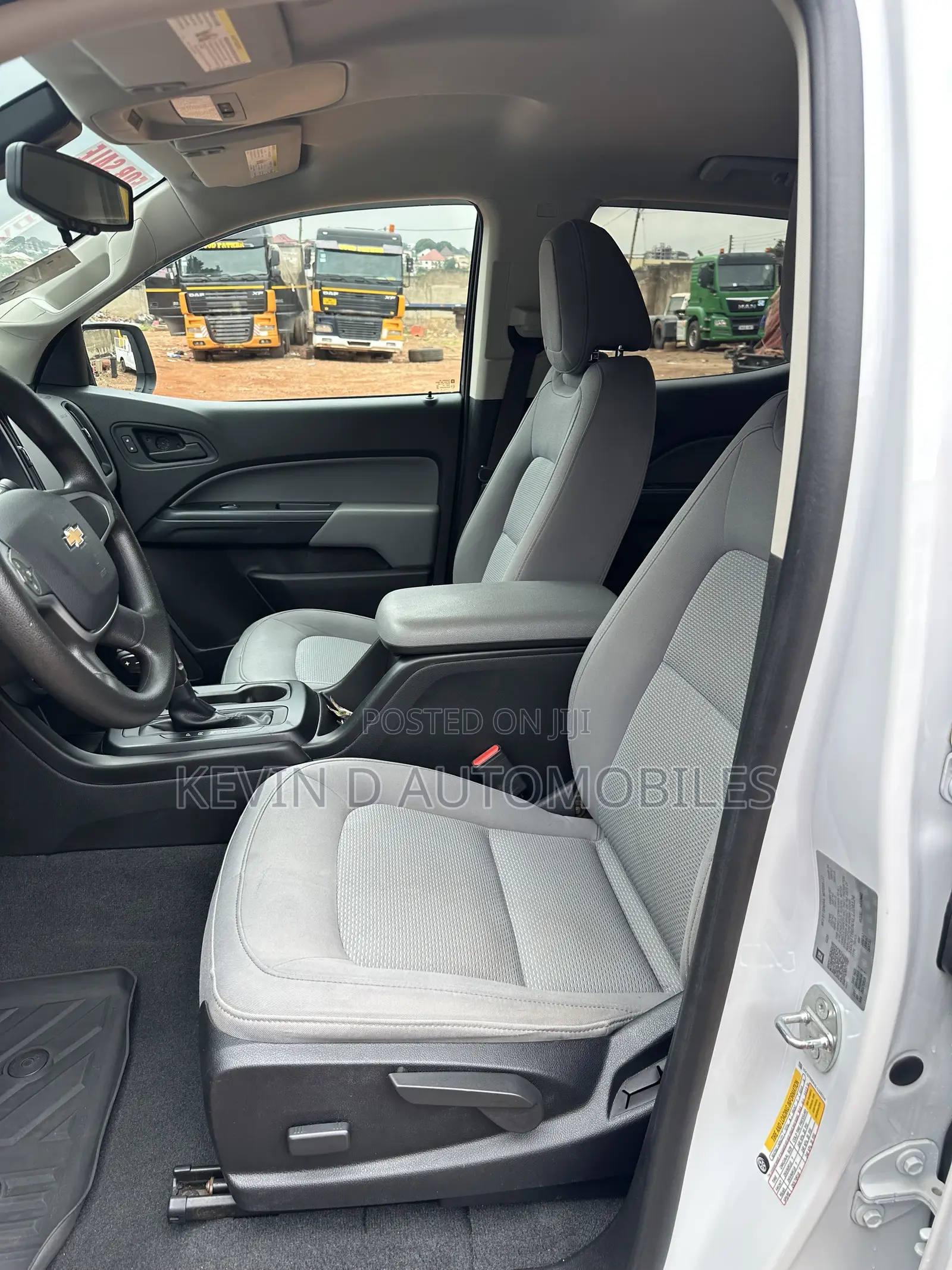 Chevrolet Colorado 2020 White