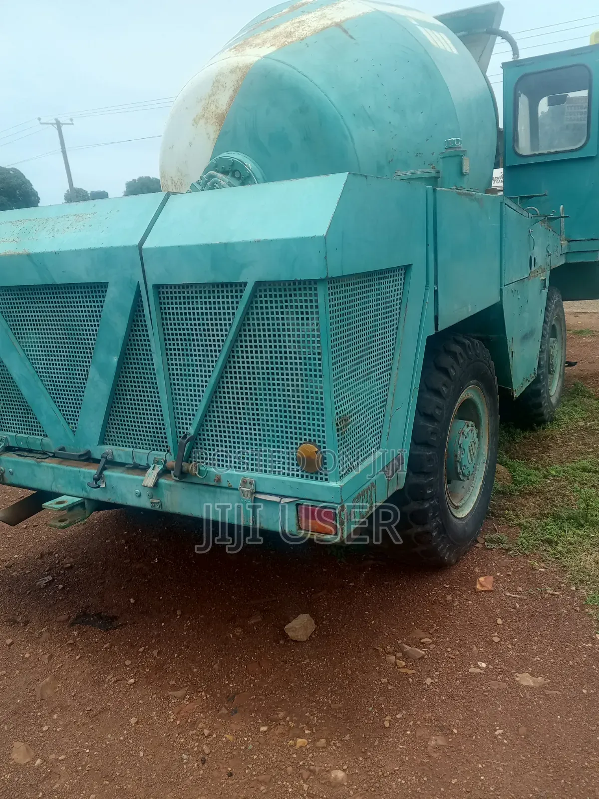 Concrete Mixing Truck