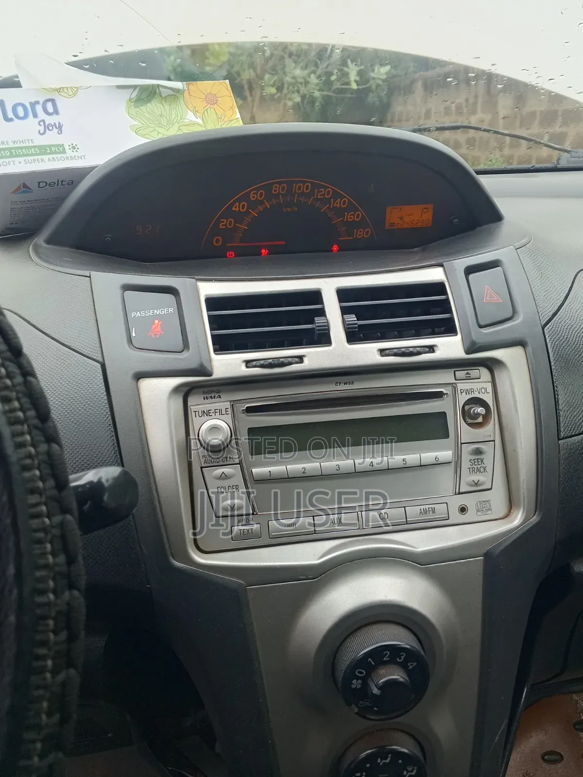 Toyota Vitz 2008 White