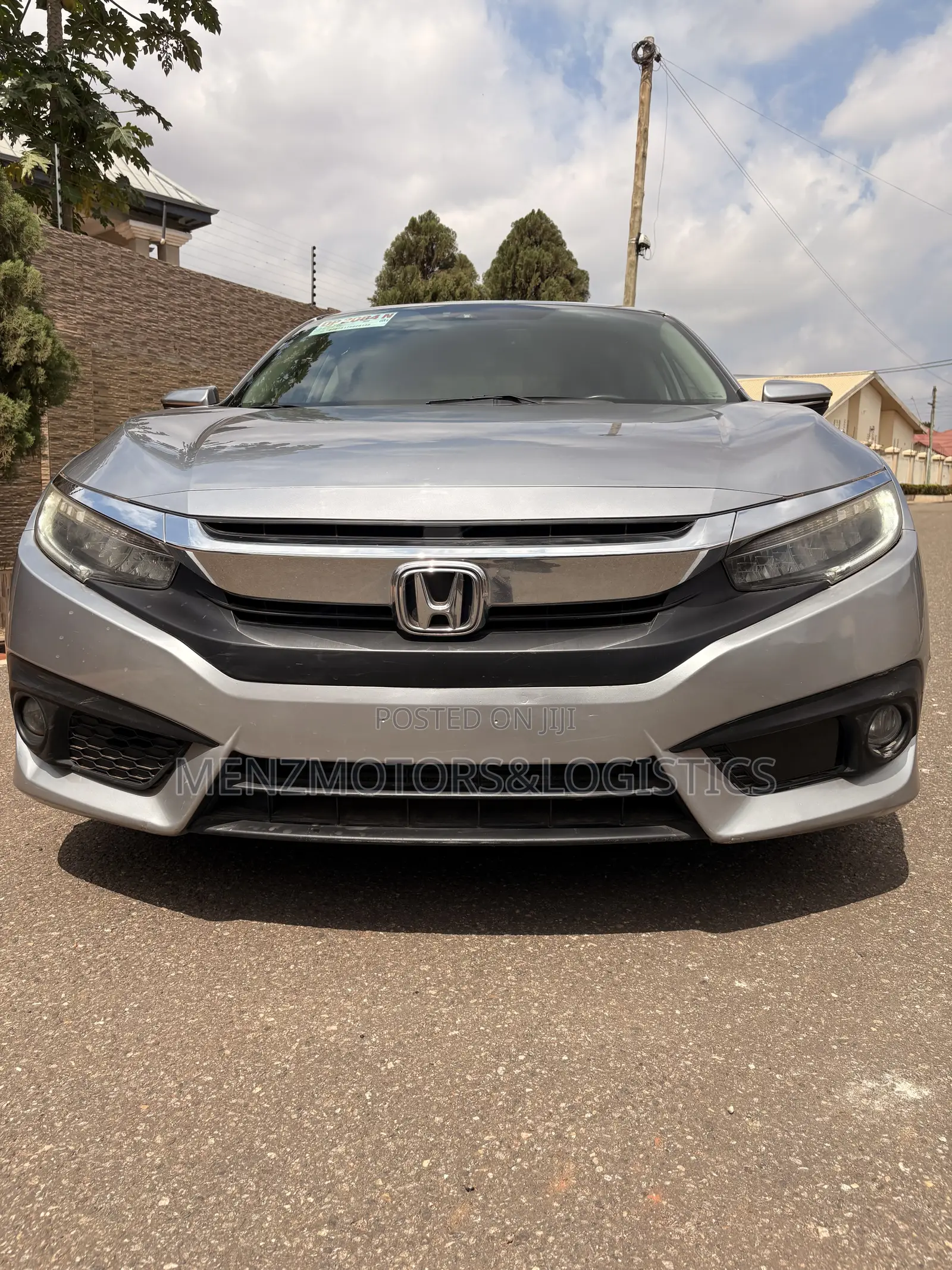 Honda Civic Touring 4dr Sedan (1.5L 4cyl) 2017 Silver