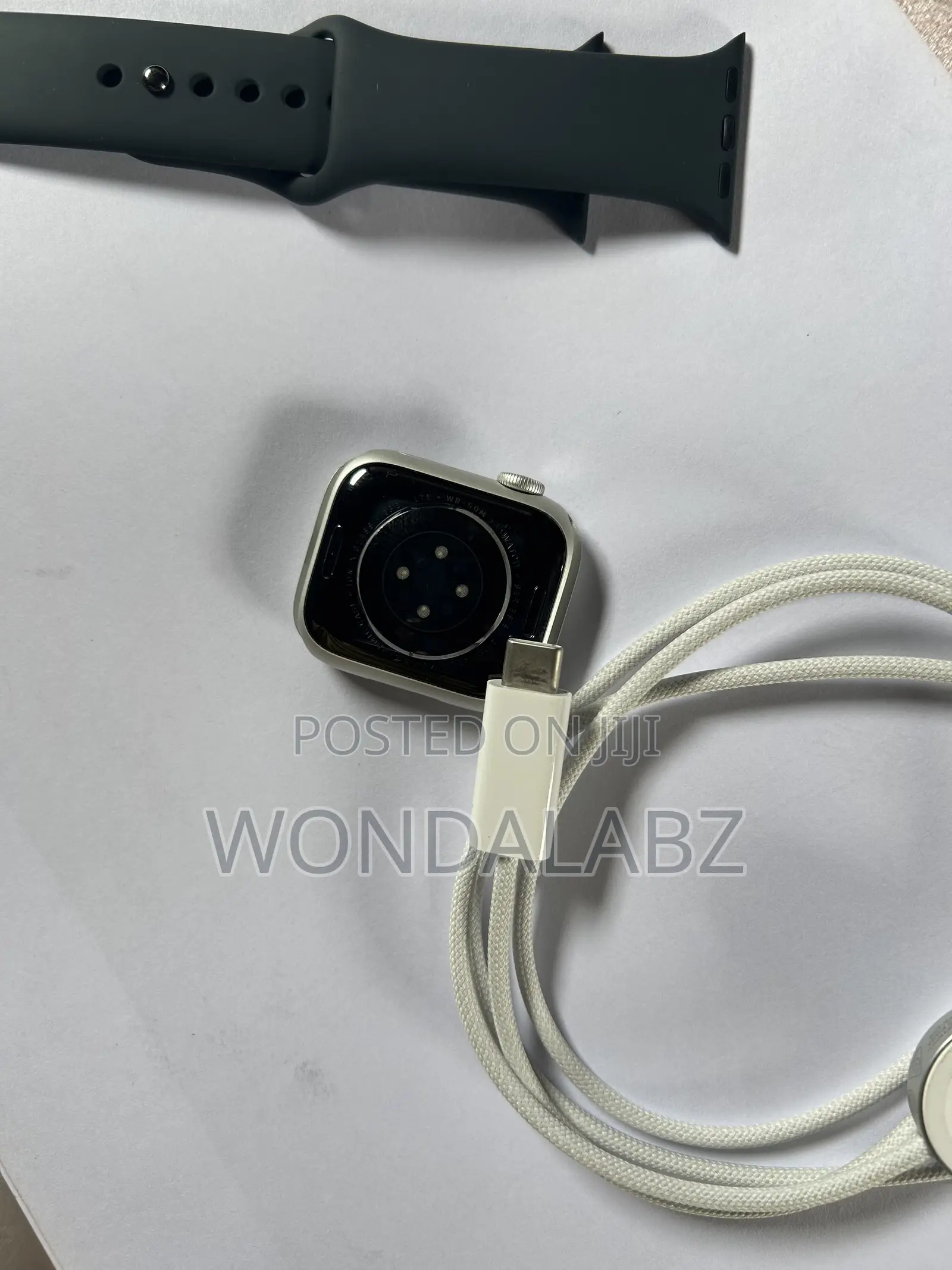 Apple Watch Series 8