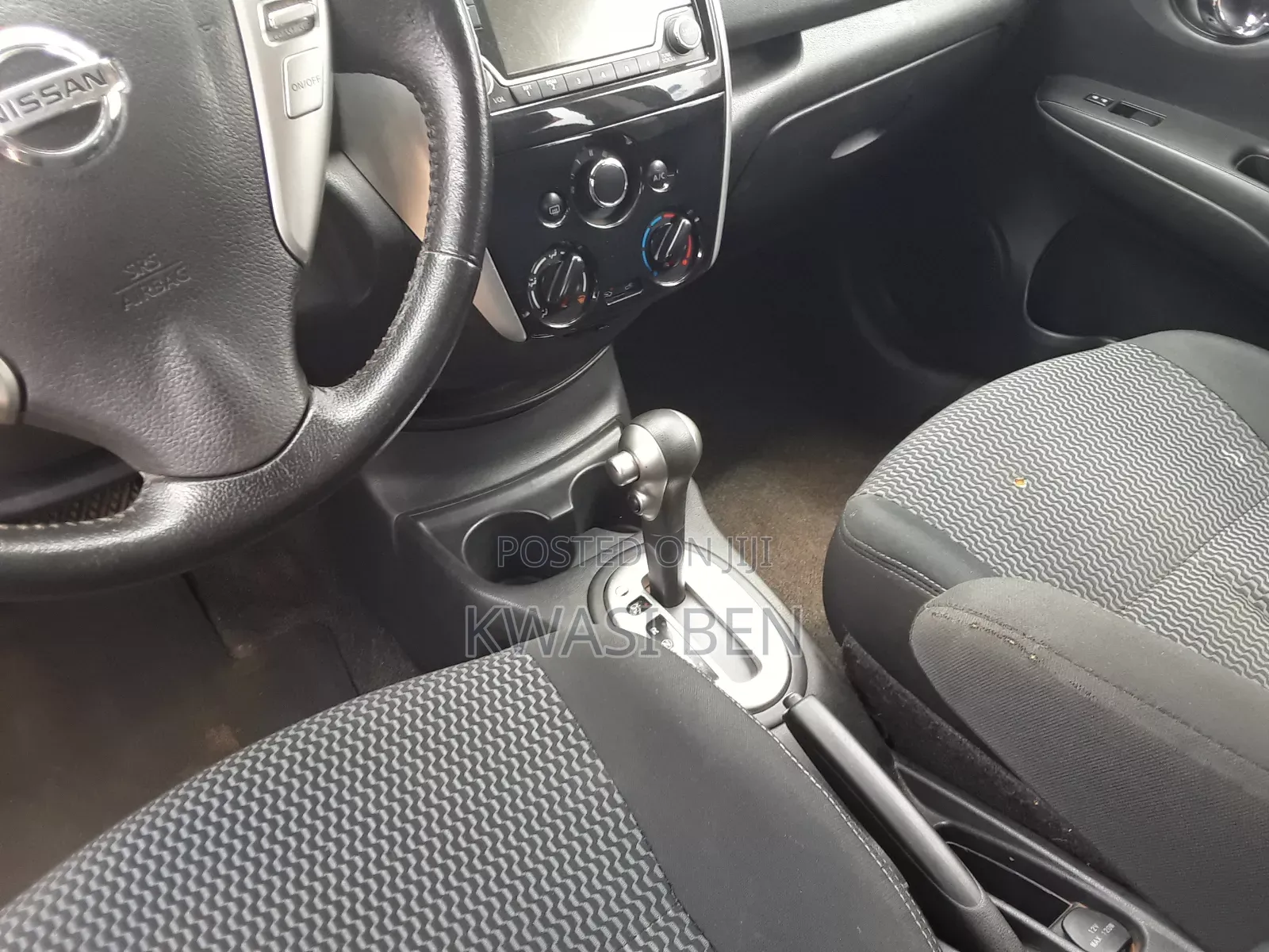 Nissan Versa 2016 Black
