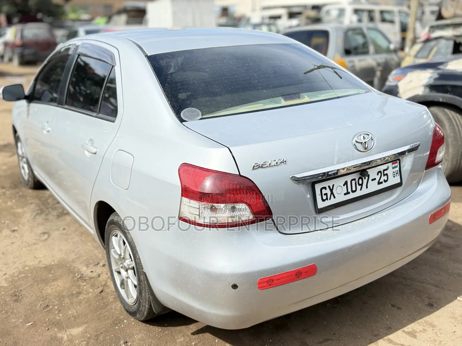 Toyota Belta 2010 Silver