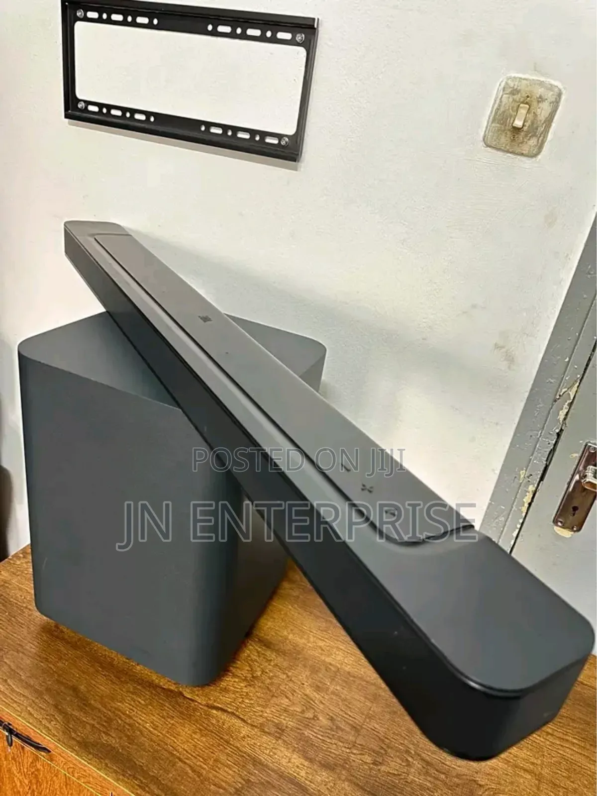 JBL With Accessories
