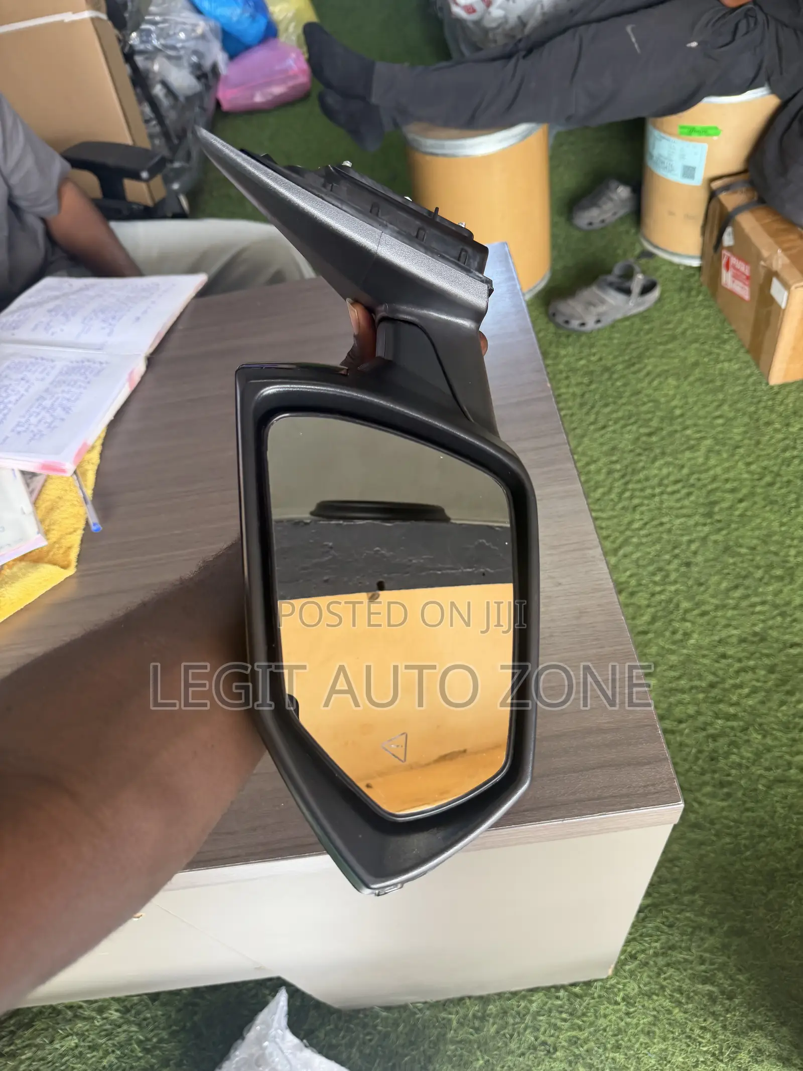 Hyundai Elantra 2022,2023,2024,2025, Driving Mirror Available