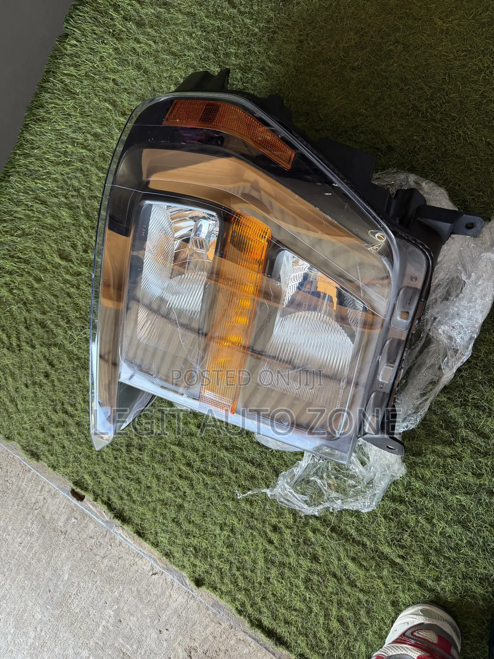 Ford F150 2022,2023,2024,2025, Headlight Normal