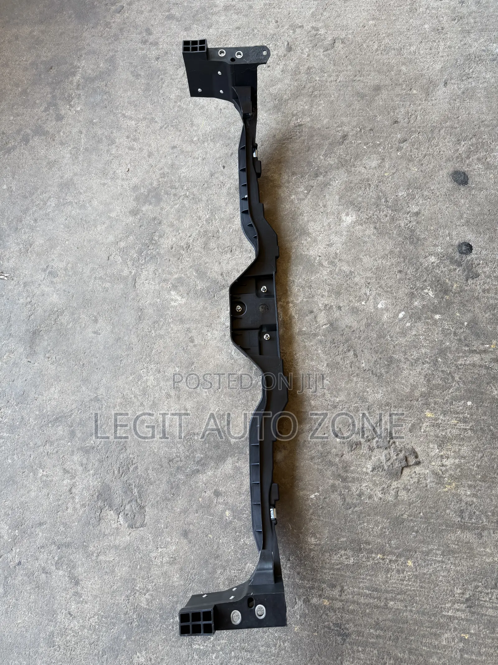 Mitsubishi Outlander 2022,2023,2024,2025, Radiator Support Available