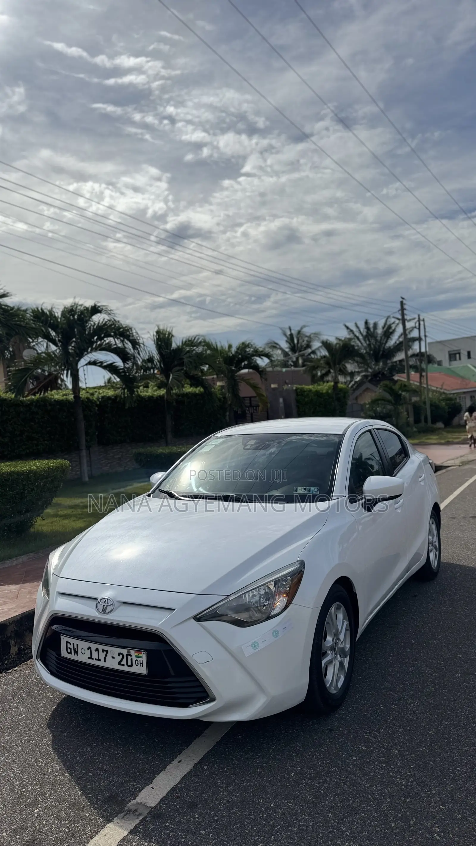 Toyota Yaris iA 1.5 FWD 2017 White
