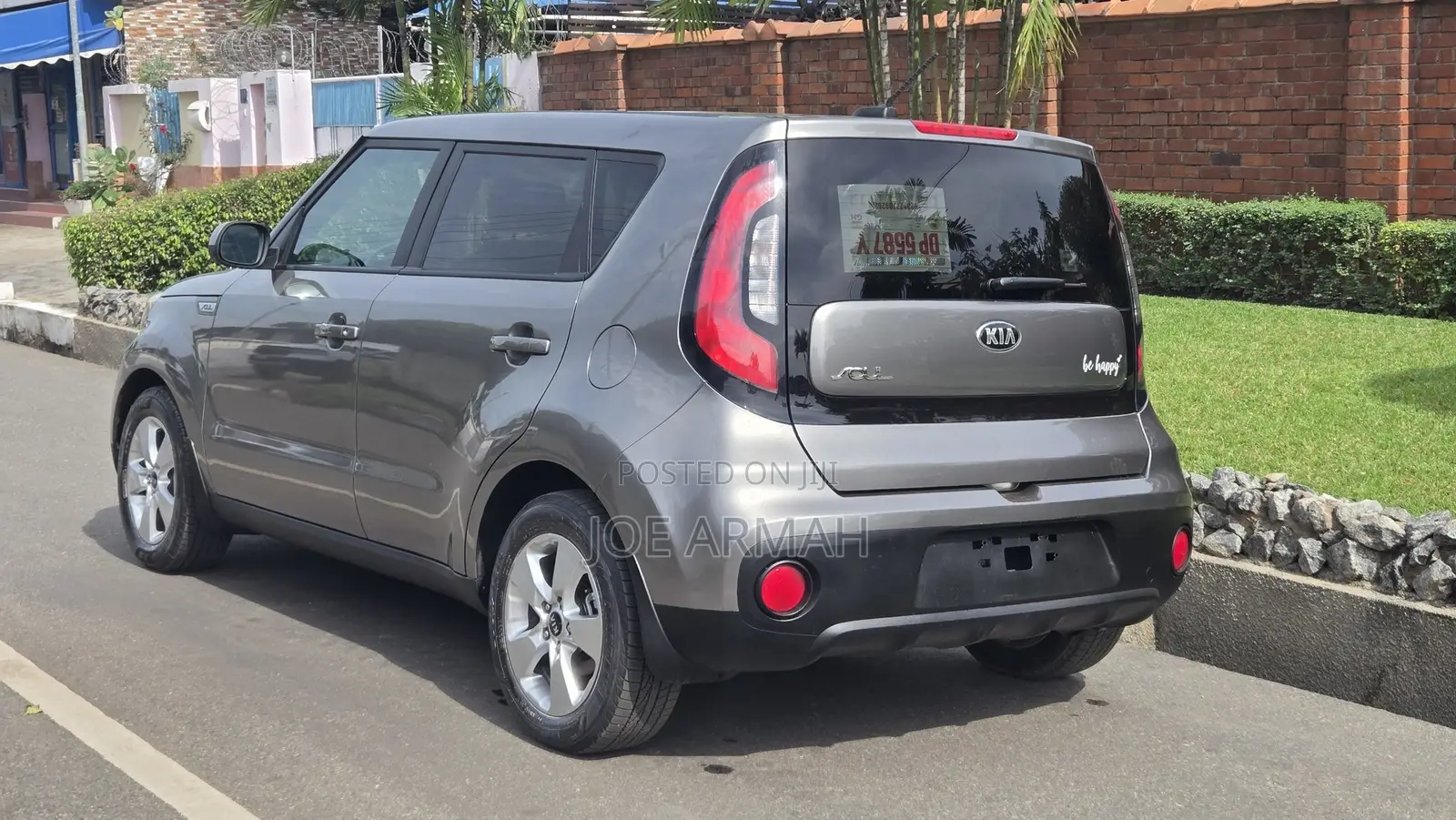 Kia Soul Base Hatchback 2017 Gray