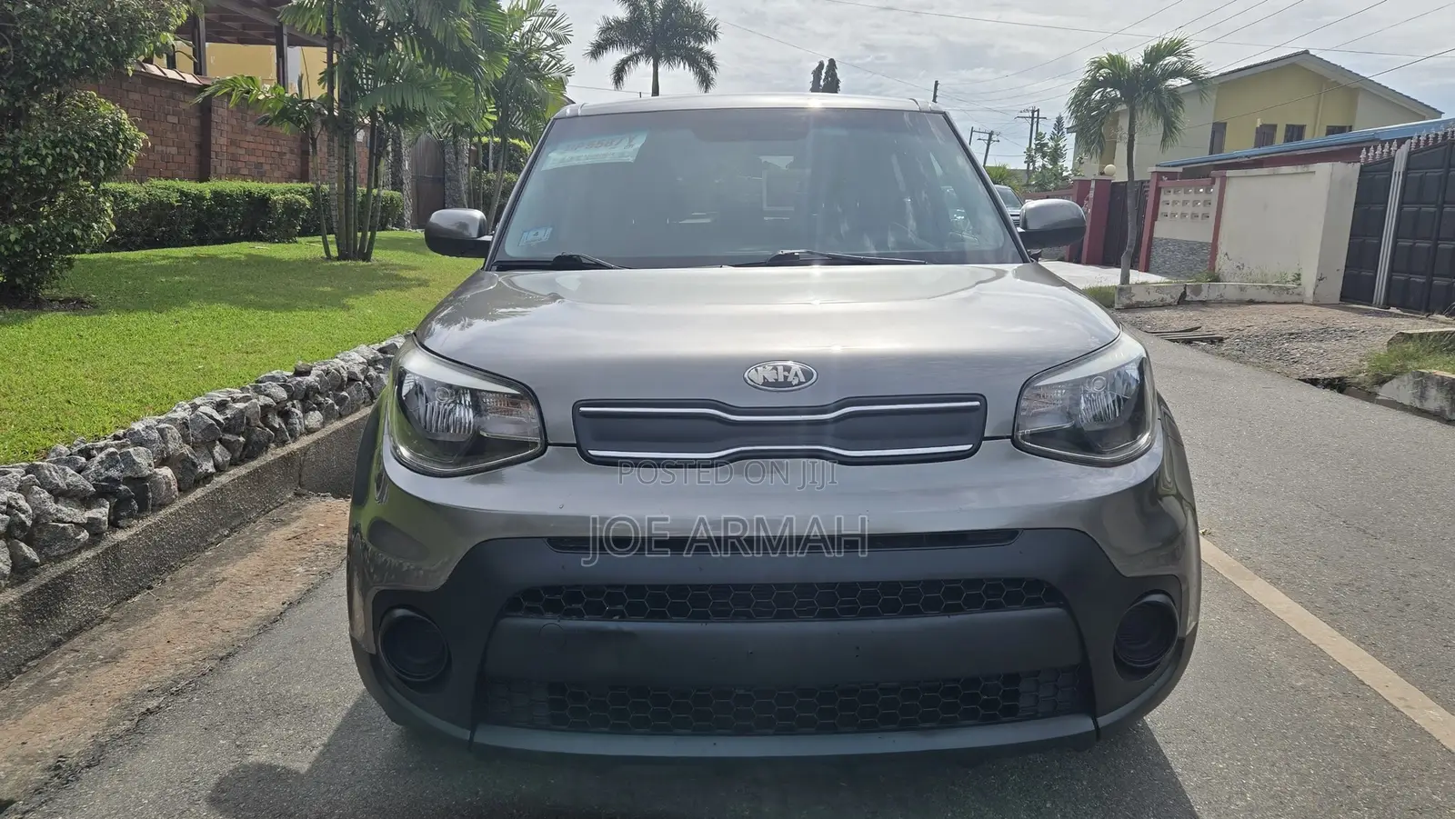 Kia Soul Base Hatchback 2017 Gray