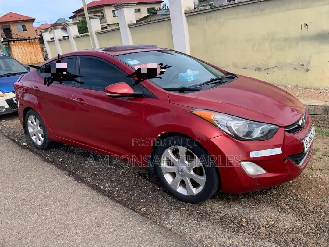Hyundai Elantra Limited Sedan FWD (1.8L 4cyl 6A) 2013 Red