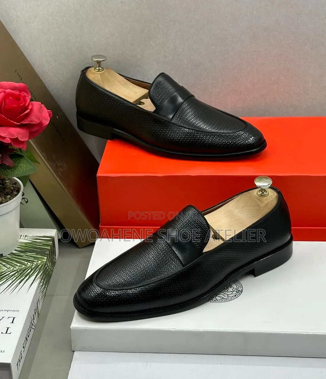 Roberto Guerrini Black Textured Penny Loafers