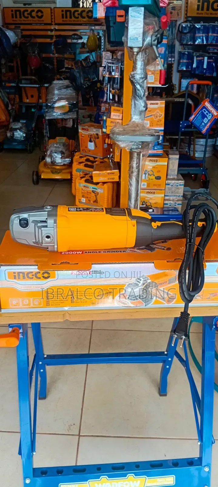 Ingco Angle Grinder 2000w