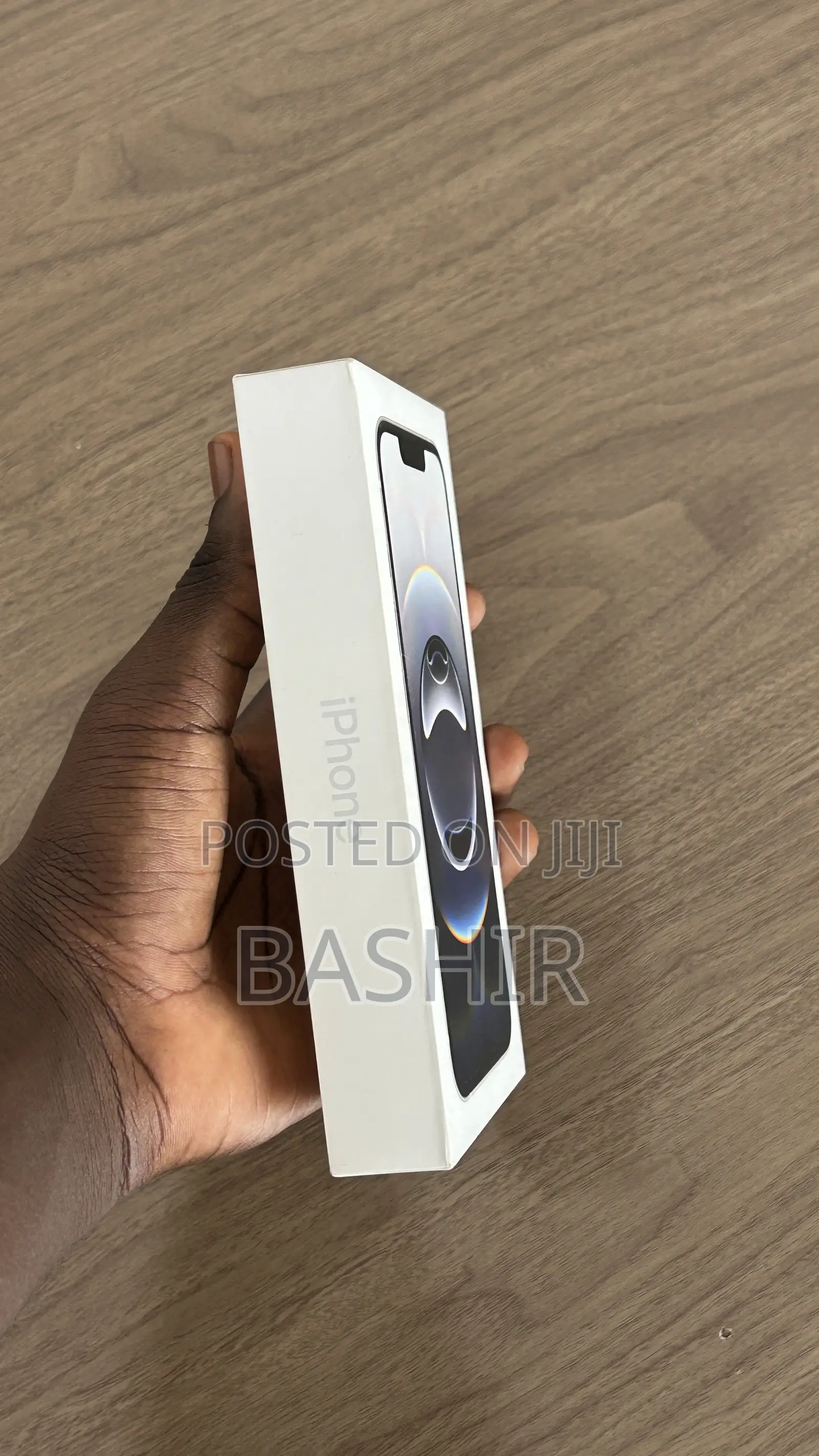 New Apple iPhone 16e 128 GB White