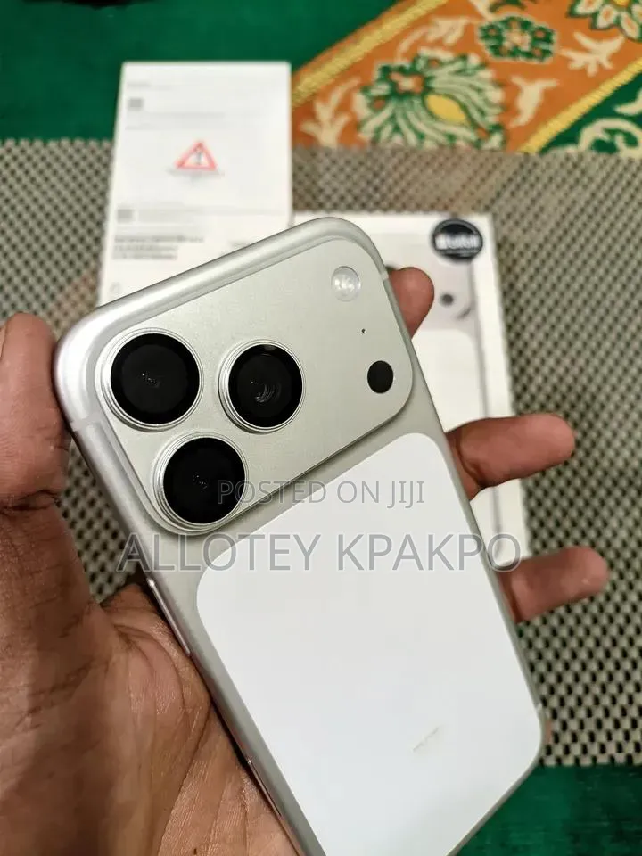 Apple iPhone 17 Pro 256 GB White