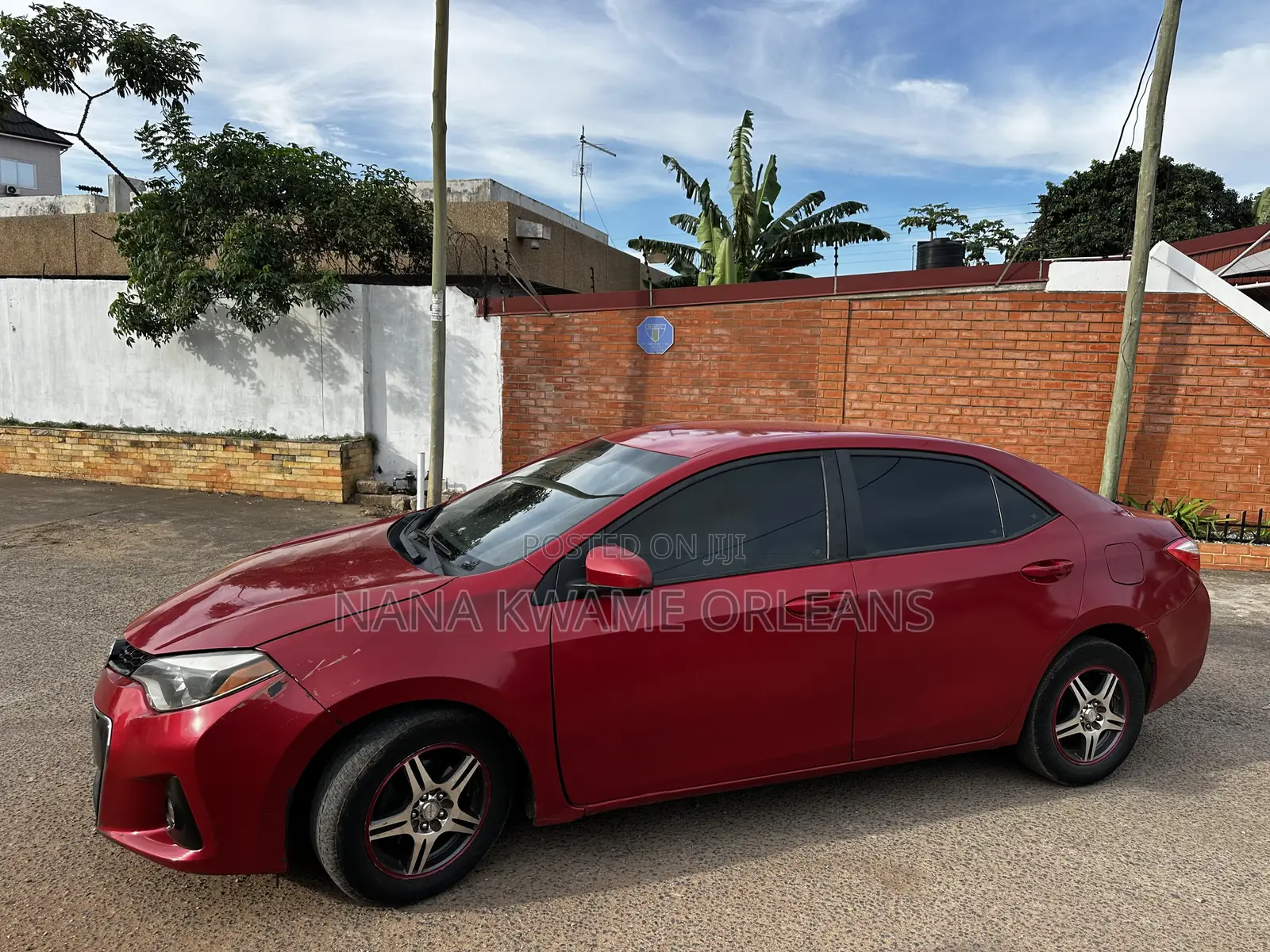 Toyota Corolla LE 4dr Sedan (1.8L 4cyl CVT) 2016 Burgundy