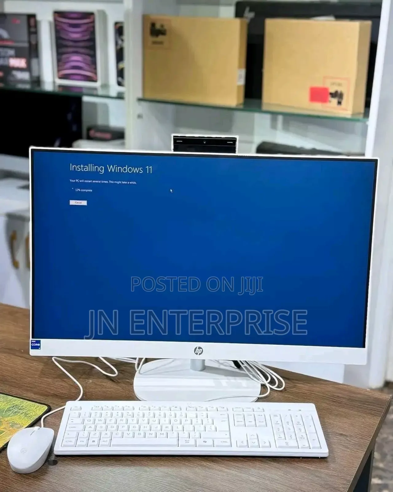 New Desktop Computer HP AiO 27 16GB Intel Core Ultra 7 SSD 1T