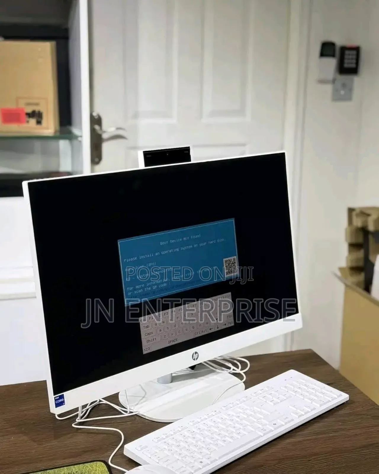 New Desktop Computer HP AiO 27 16GB Intel Core Ultra 7 SSD 1T