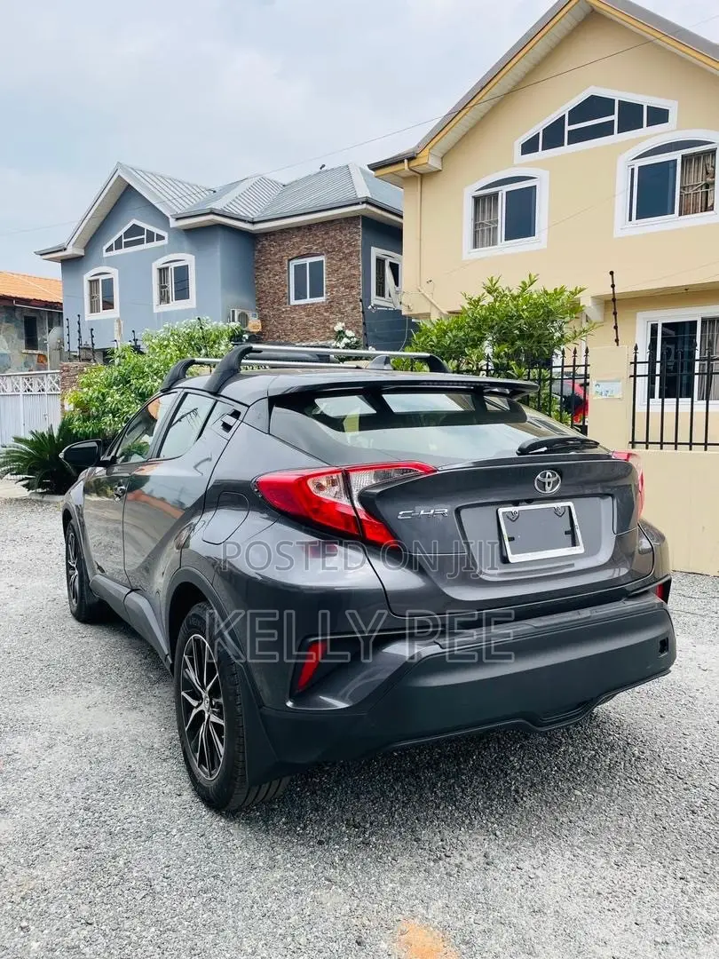 Toyota C-HR 2018 Gray