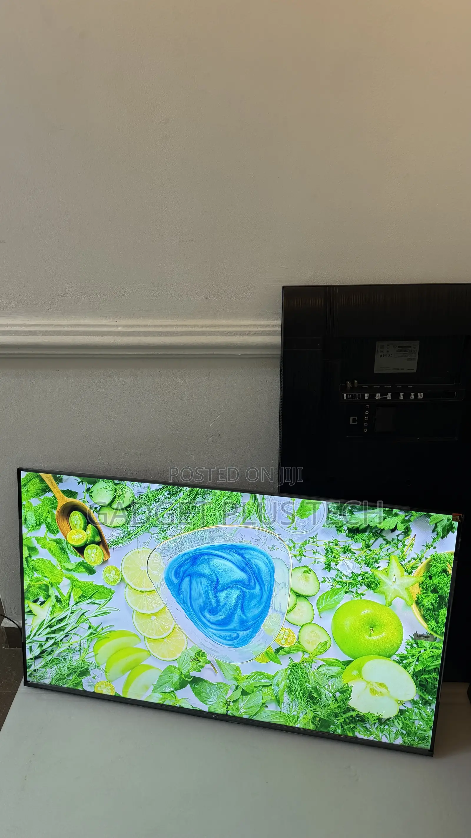Almost New 2026 50” TCL Premium QLED 2k Smart TV