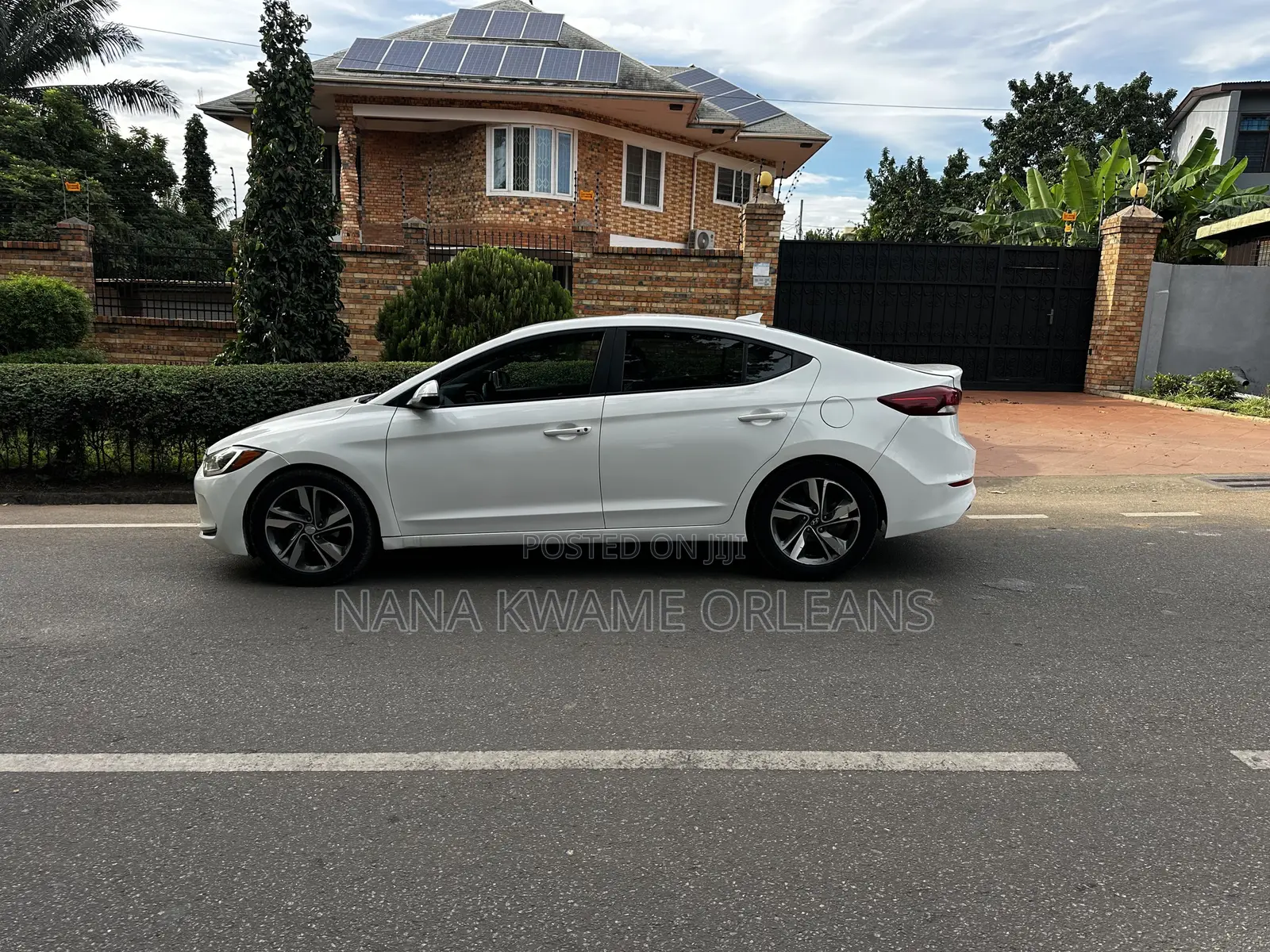 Hyundai Elantra Limited 2018 White