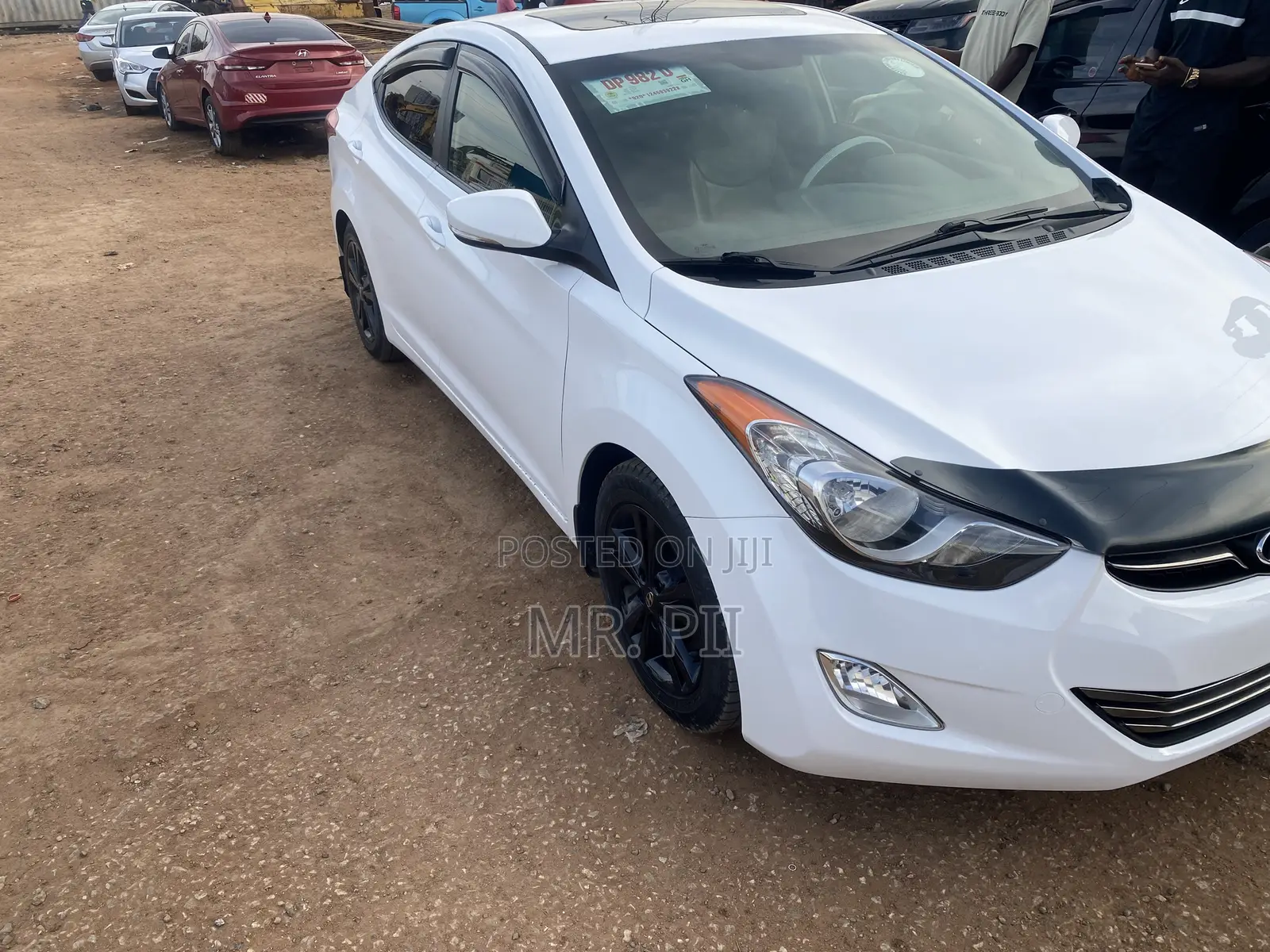 Hyundai Elantra 2012 White