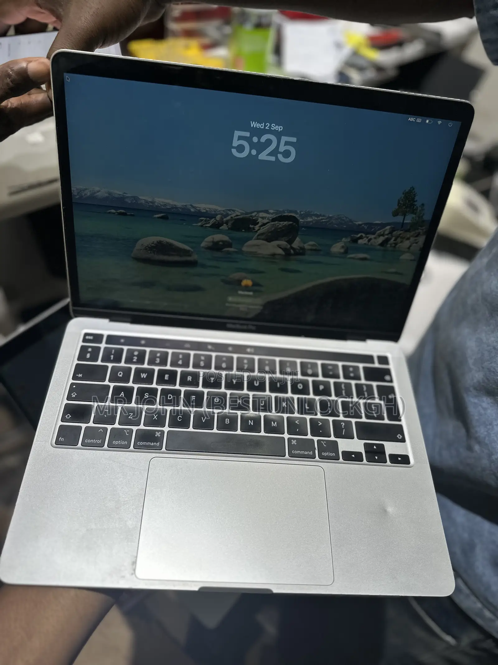 Laptop Apple MacBook Pro 2020 32GB Intel Core i7 SSD 512GB