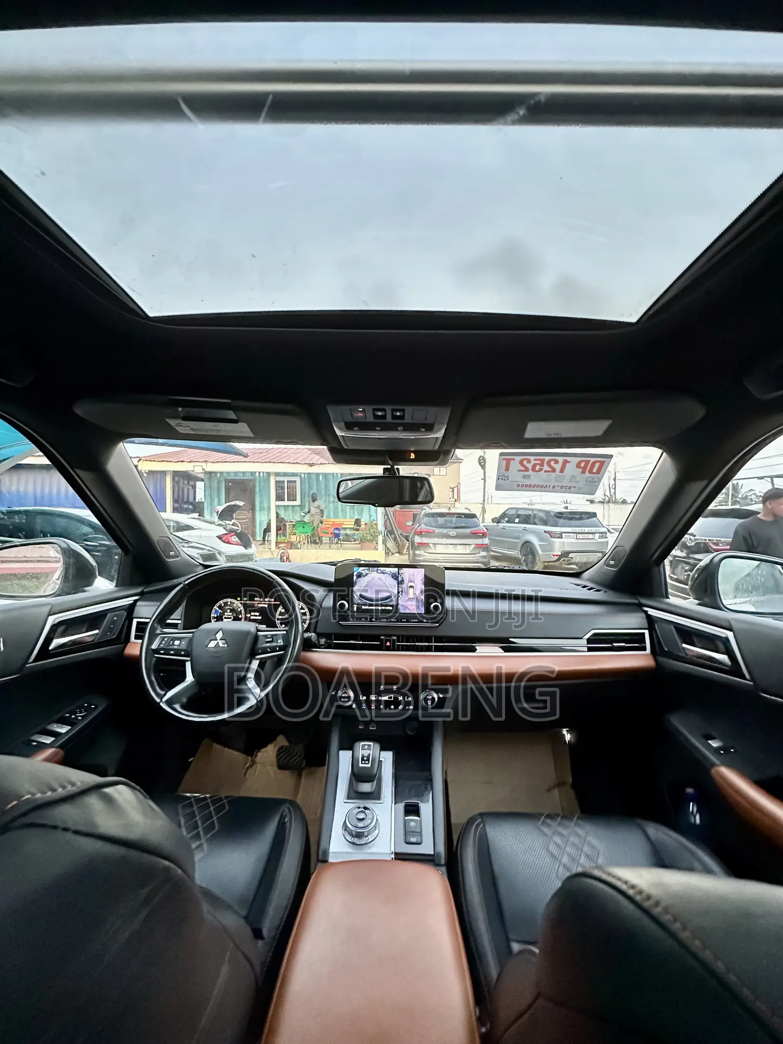 Mitsubishi Outlander 2022 Gray