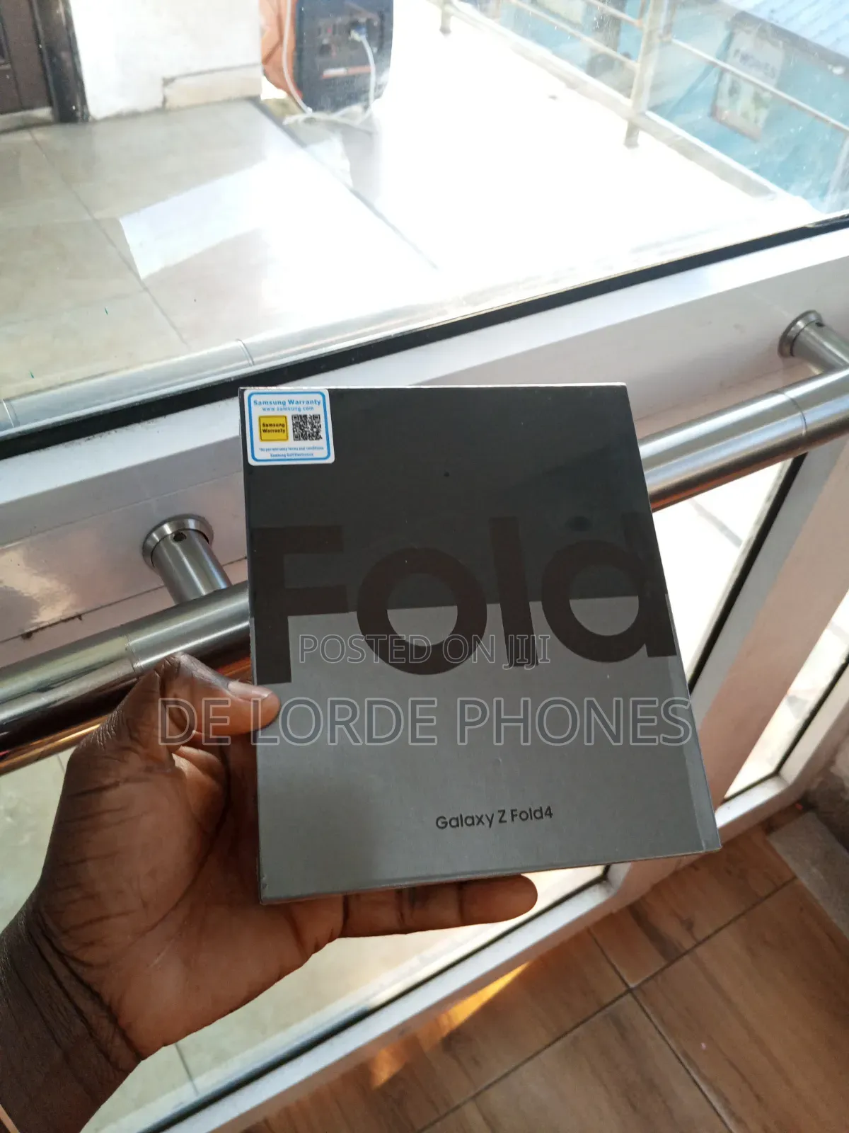New Samsung Galaxy Z Fold4 256 GB Black