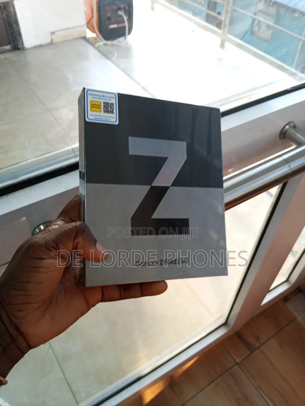 New Samsung Galaxy Z Fold 3 256 GB Black