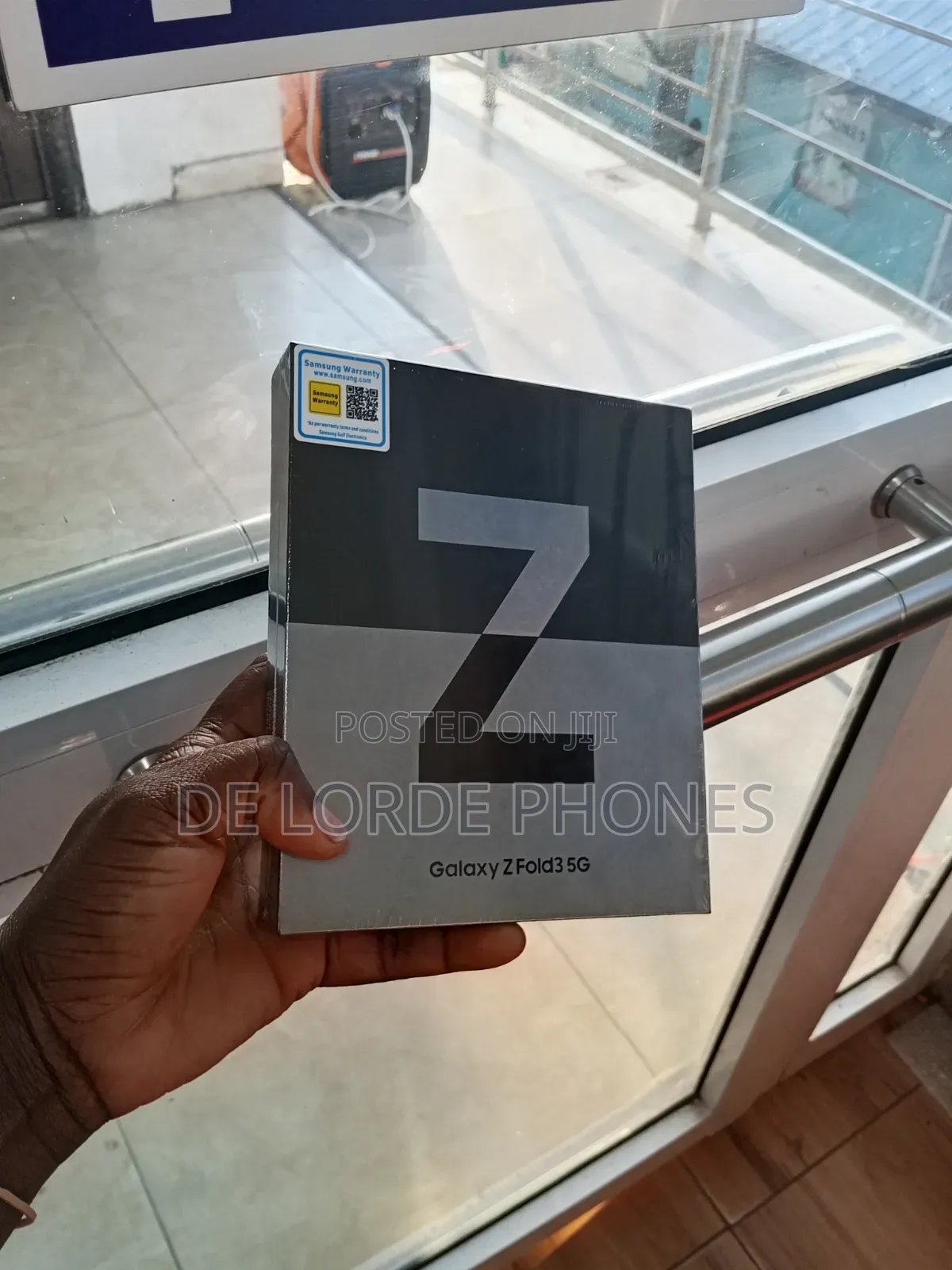 New Samsung Galaxy Z Fold 3 256 GB Black