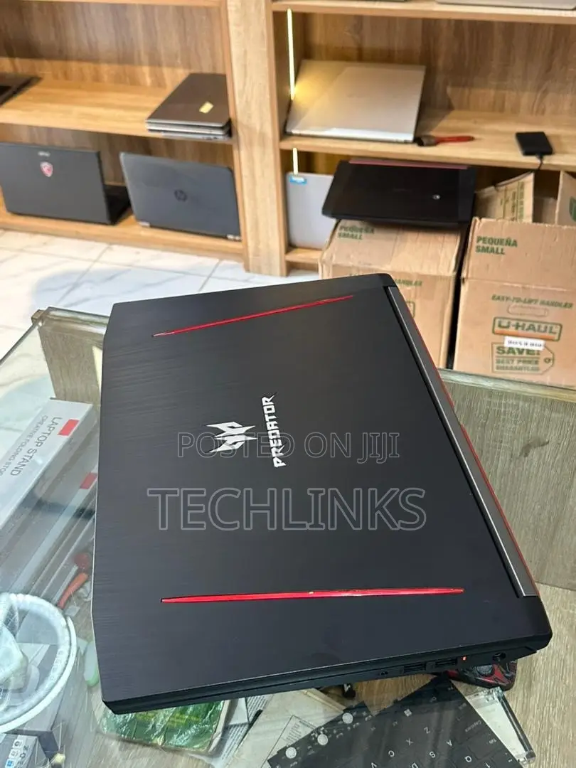 Laptop Acer Predator Helios 300 16GB Intel Core i7 HDD+SSD 500GB