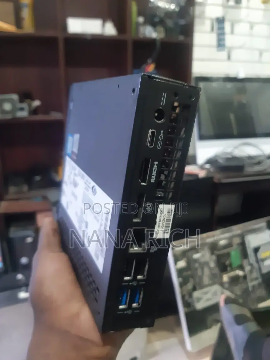 Desktop Computer Fujitsu 8GB Intel Core i3 SSD 128GB