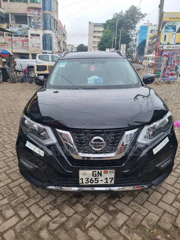 Nissan Rogue SV AWD 2017 Black