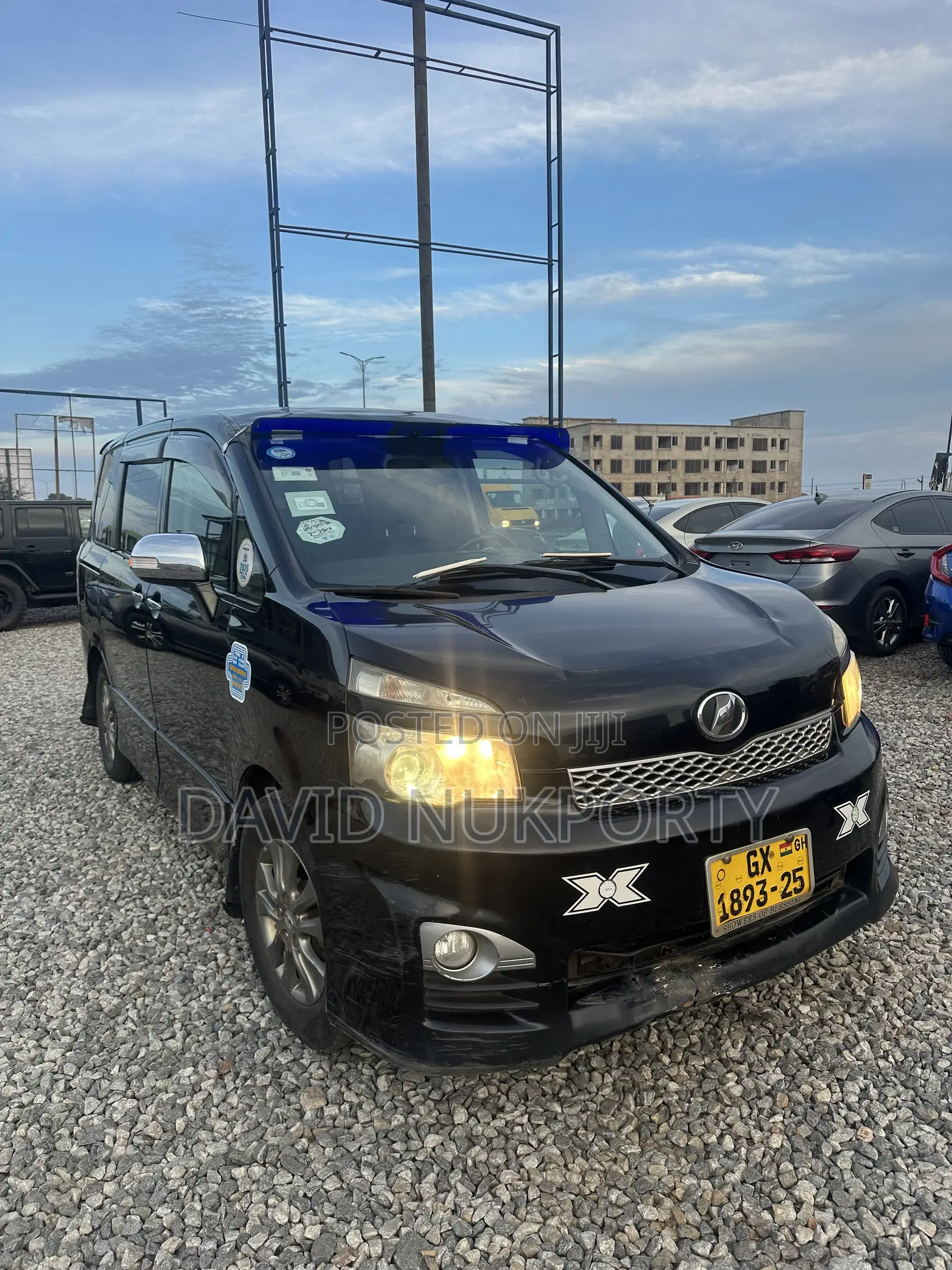 Toyota Voxy 2010 Black