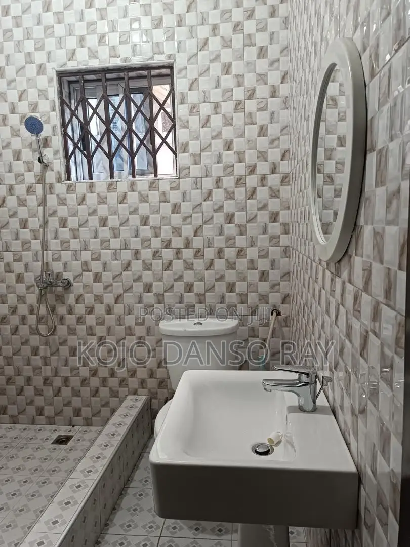 2bdrm Apartment in Pandak Agency, Haatso for rent