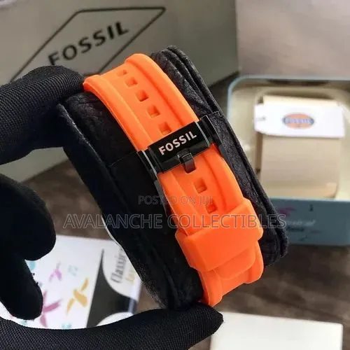 Fossil Bannon Multifunctional Silicone Watch 42mm Case Size