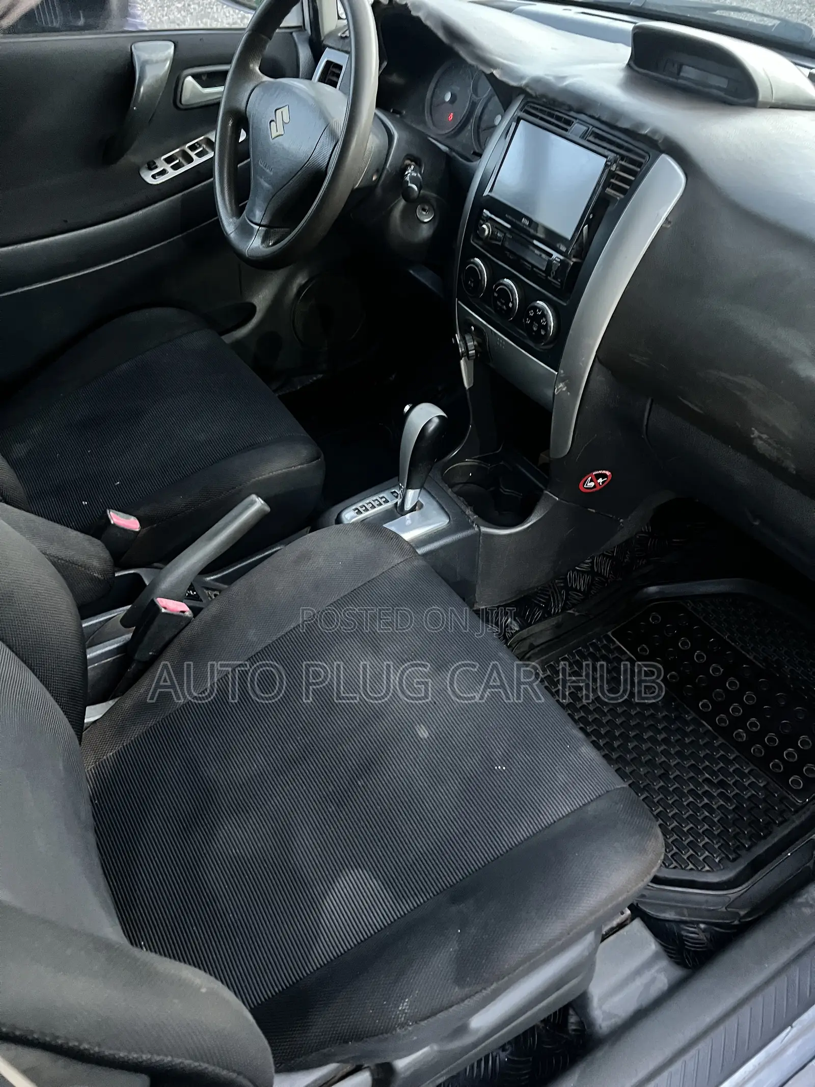 Suzuki Verona 2010 Gray