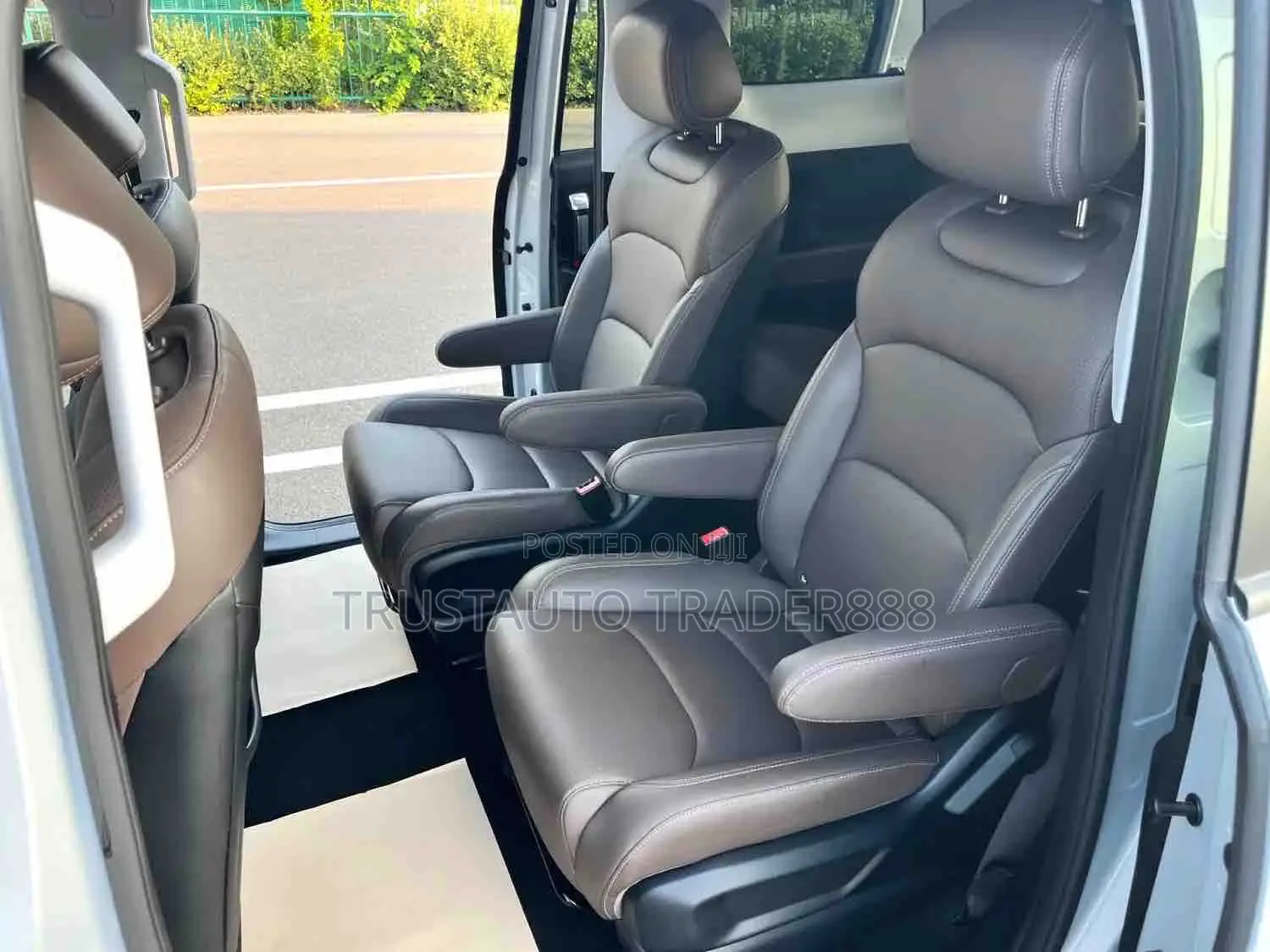 New Wuling Xingguang S 2026 Silver