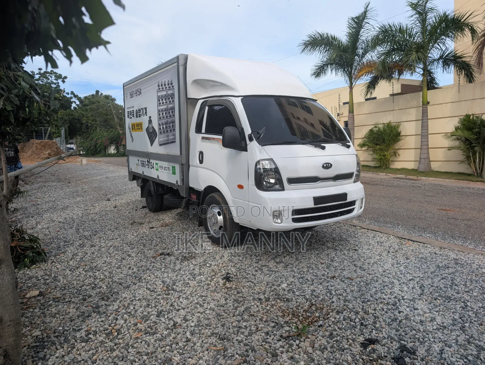 Kia Bongo Self Loader