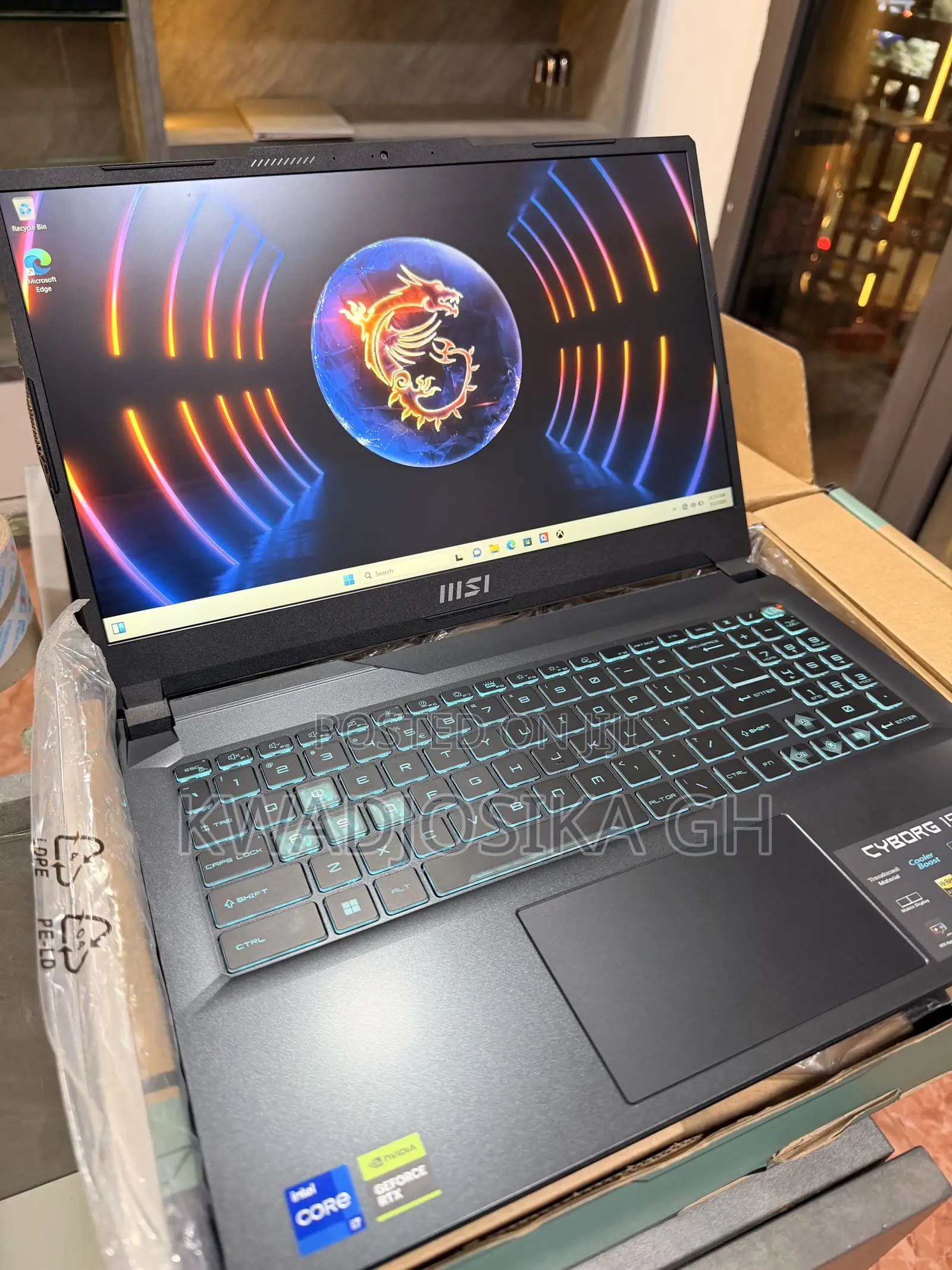 New Laptop MSI Cyborg 15 16GB Intel Core i7 SSD 512GB