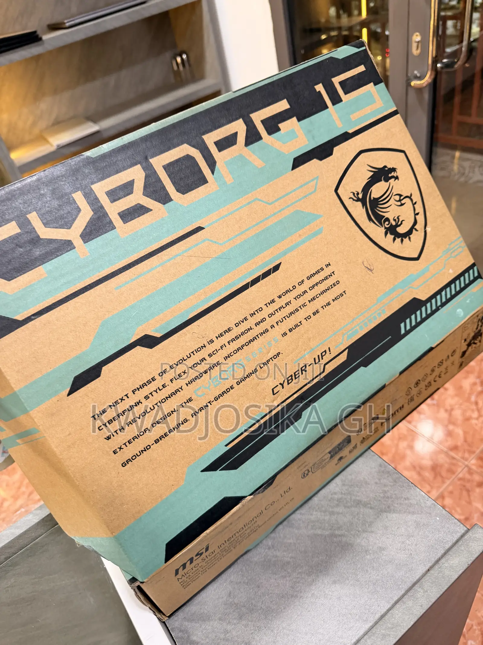 New Laptop MSI Cyborg 15 16GB Intel Core i7 SSD 512GB