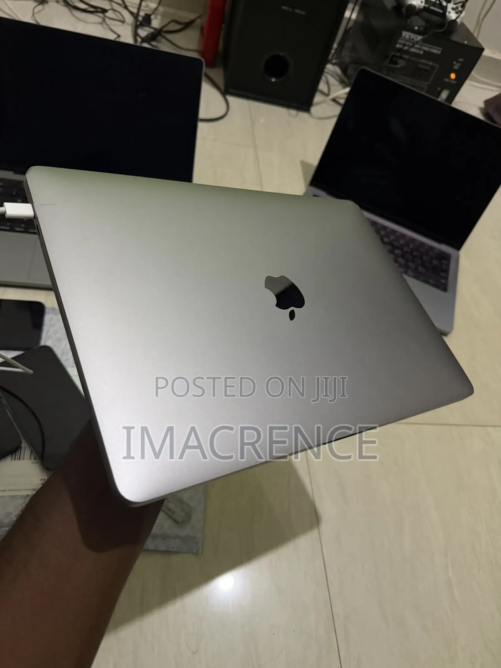 Laptop Apple MacBook Pro 2018 16GB Intel Core i7 SSD 512GB