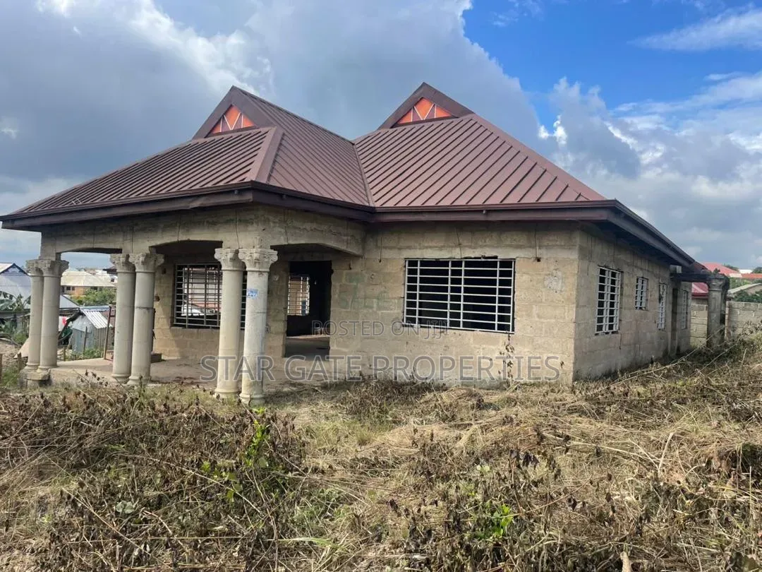 4bdrm House in Kumasi Metropolitan for sale
