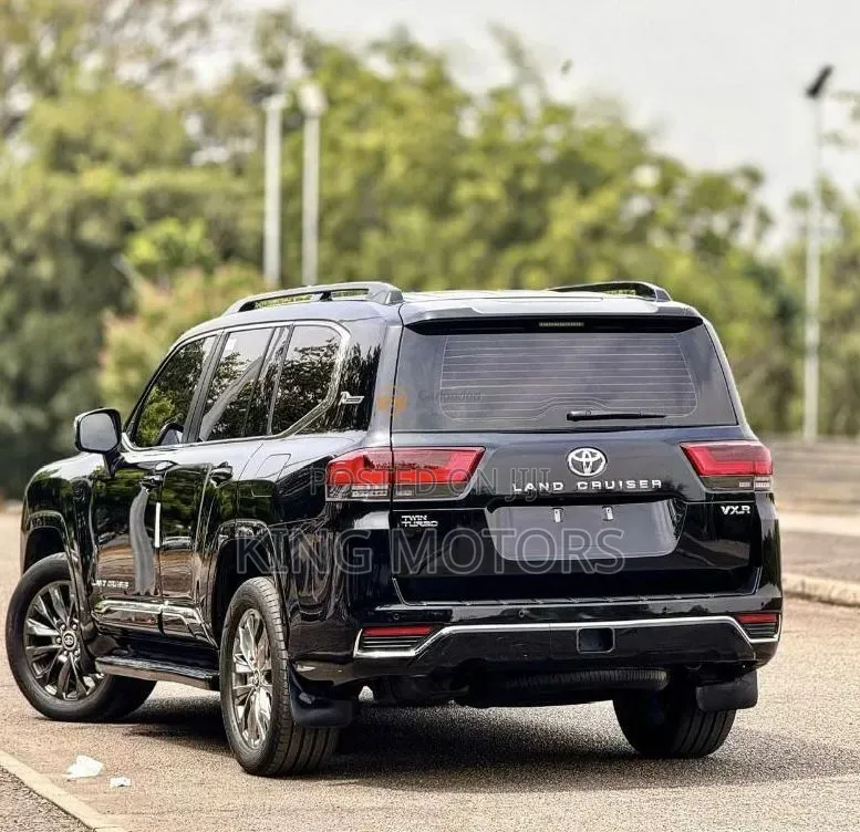 New Toyota Land Cruiser 2025 Black