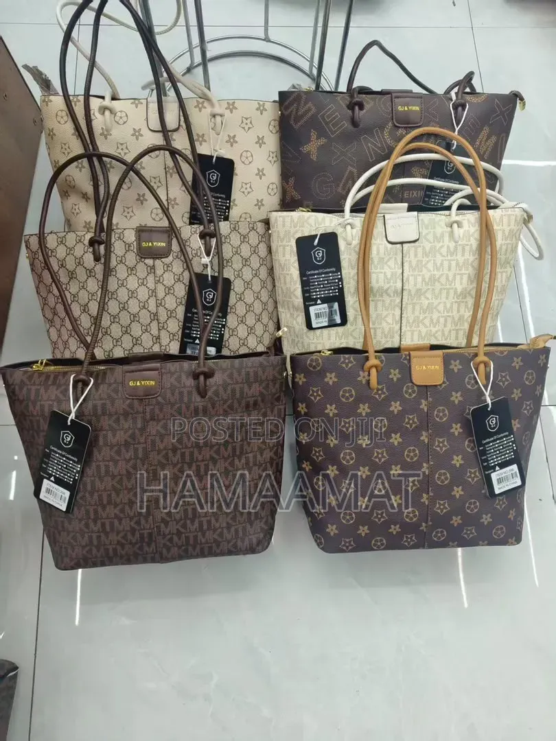 Dede's Collection