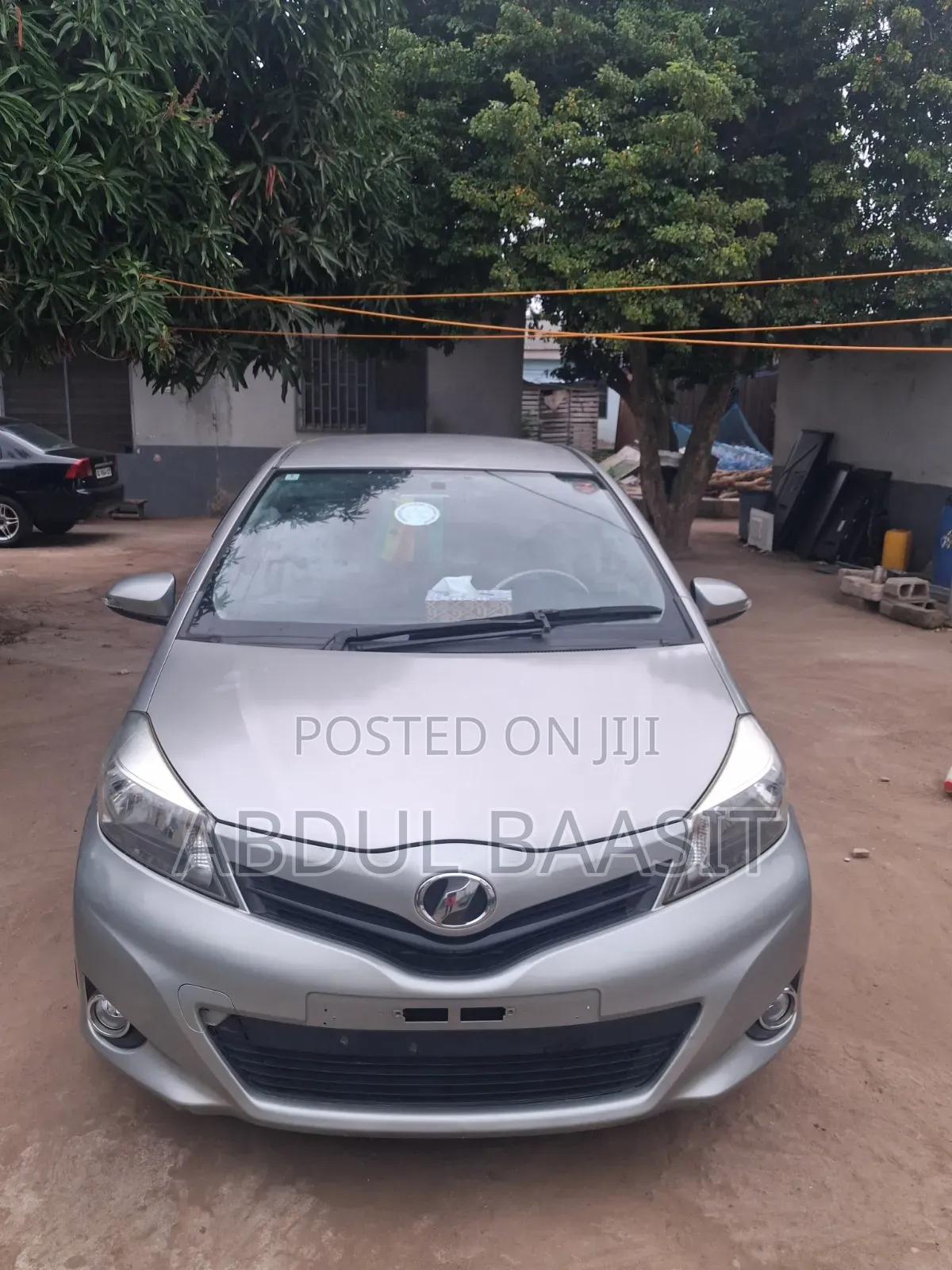 Toyota Vitz 2012 Gray