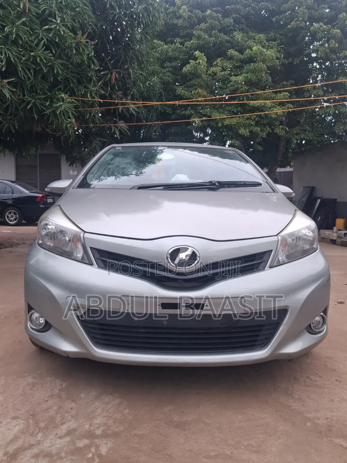 Toyota Vitz 2012 Gray